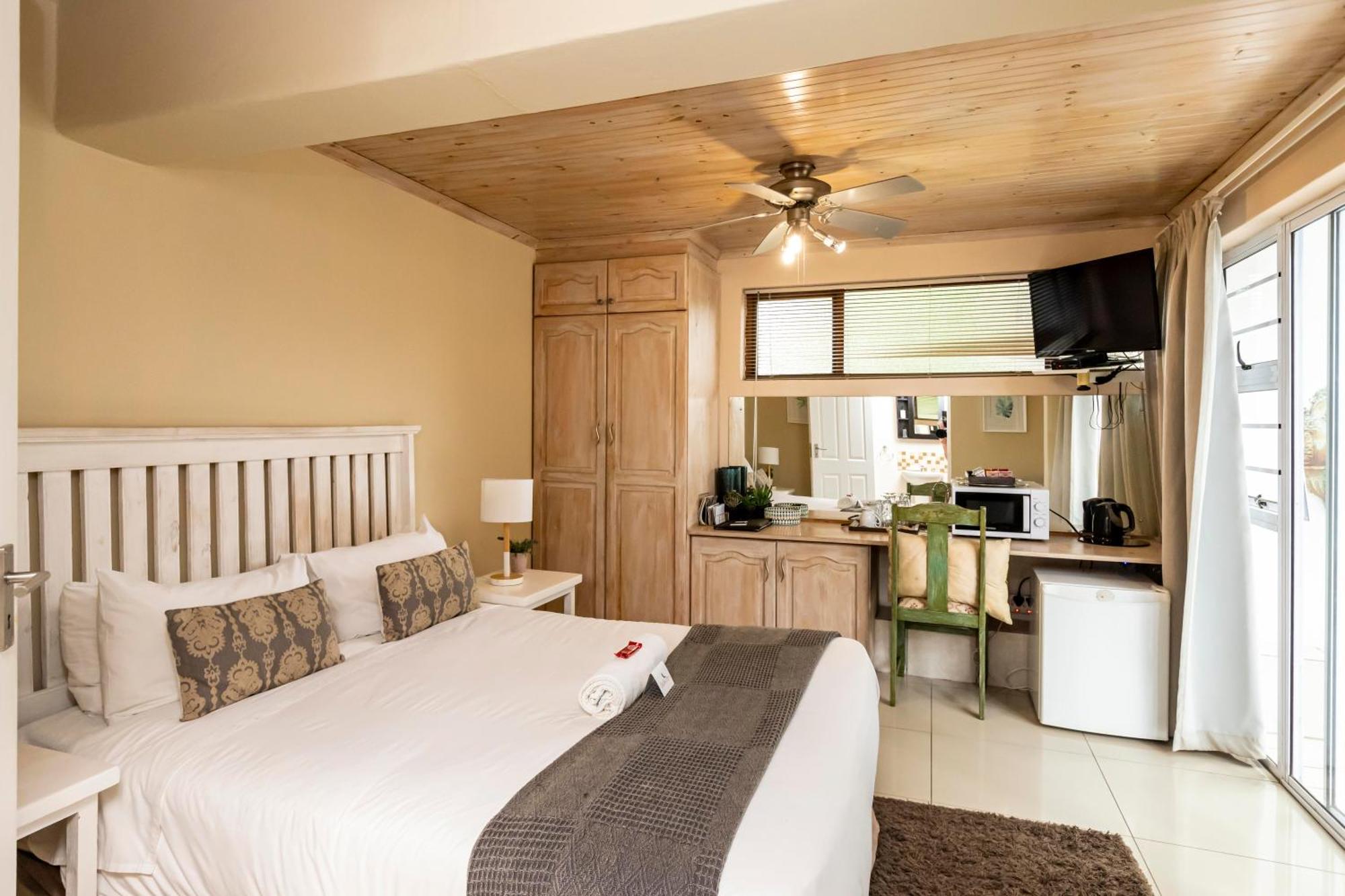 Bed and Breakfast Fish Eagle Manor East London Exteriér fotografie